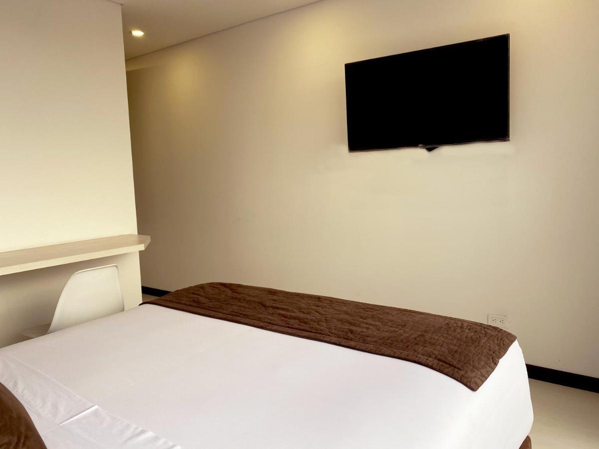 Hotel Regency Boutique La Feria Богота Екстериор снимка