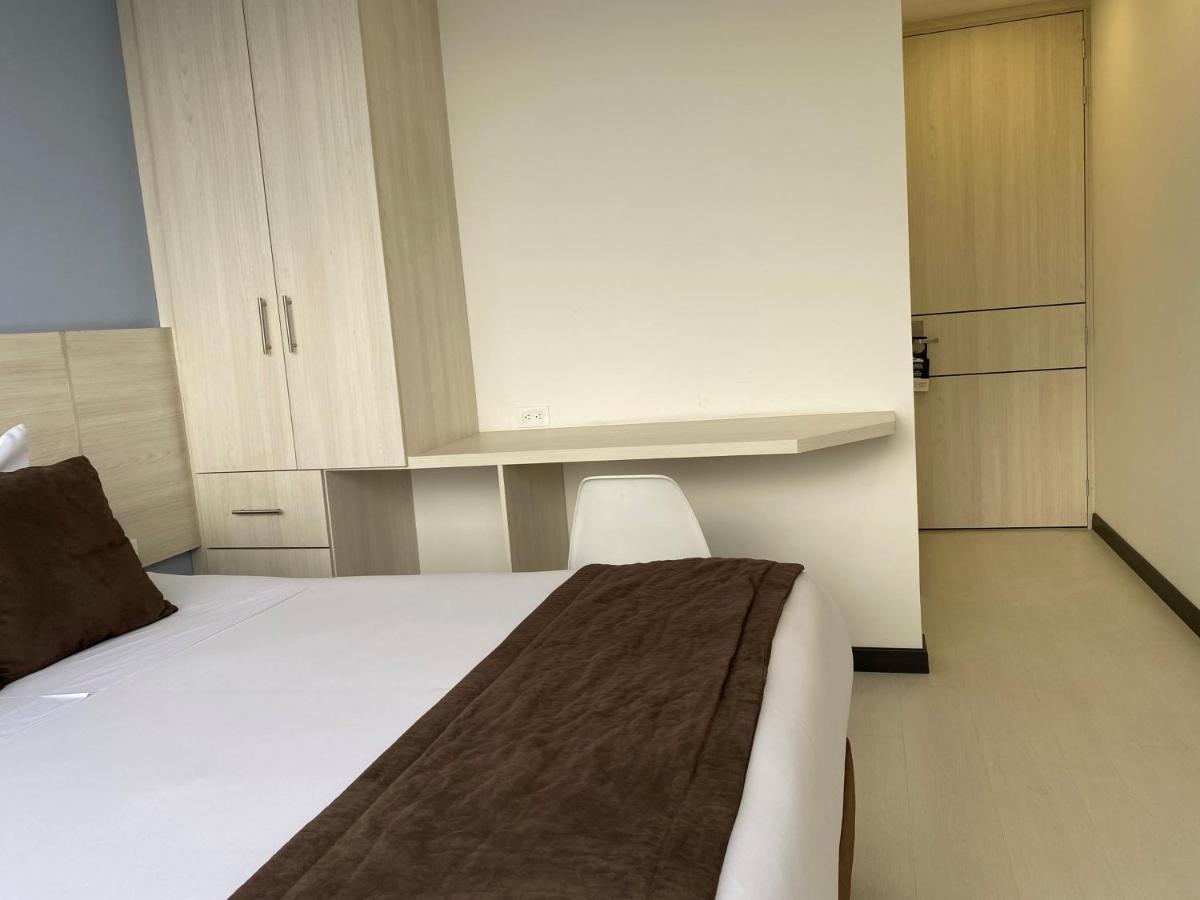 Hotel Regency Boutique La Feria Богота Екстериор снимка